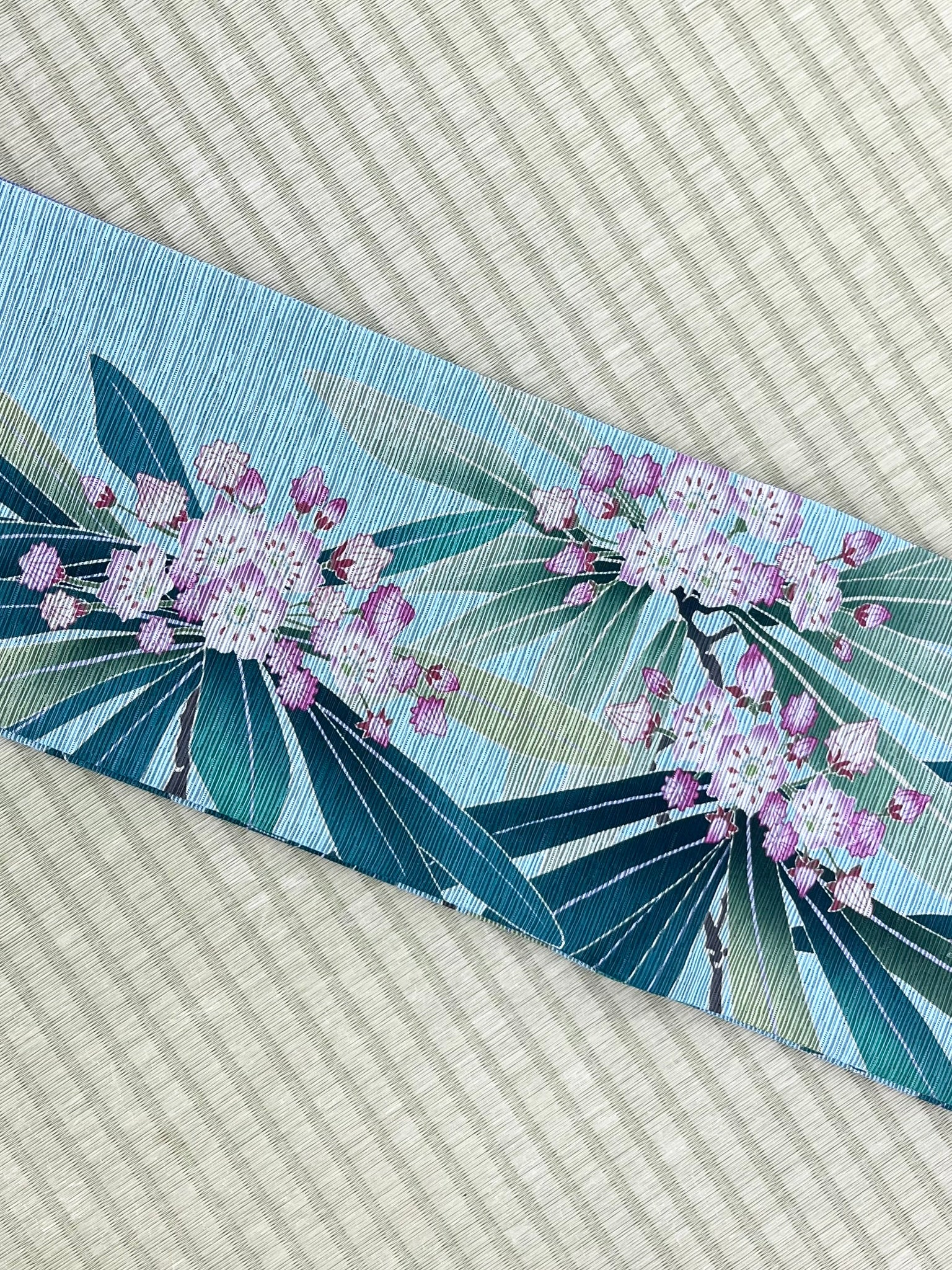 新品・未着用★召しませ花 麻の名古屋帯 金魚 流水 ライトグレー 新品・未着用☆召しませ花 麻の名古屋帯 金魚 流水 ライトグレー